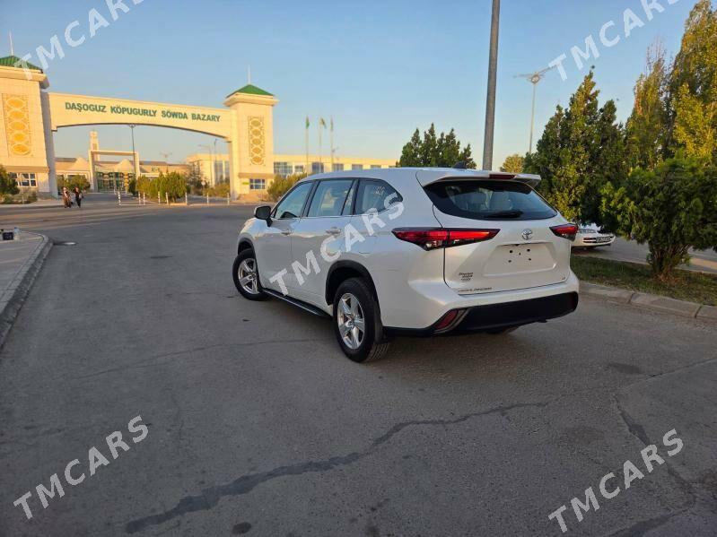 Toyota Highlander 2022 - 555 000 TMT - Daşoguz - img 8