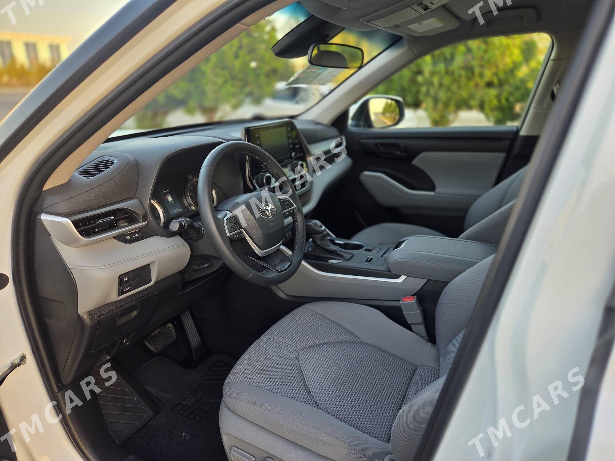 Toyota Highlander 2022 - 555 000 TMT - Daşoguz - img 3