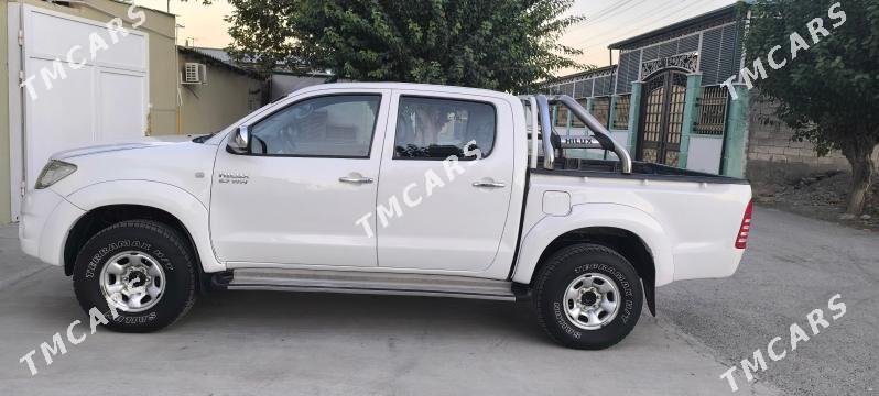 Toyota Hilux 2010 - 300 000 TMT - Aşgabat - img 6
