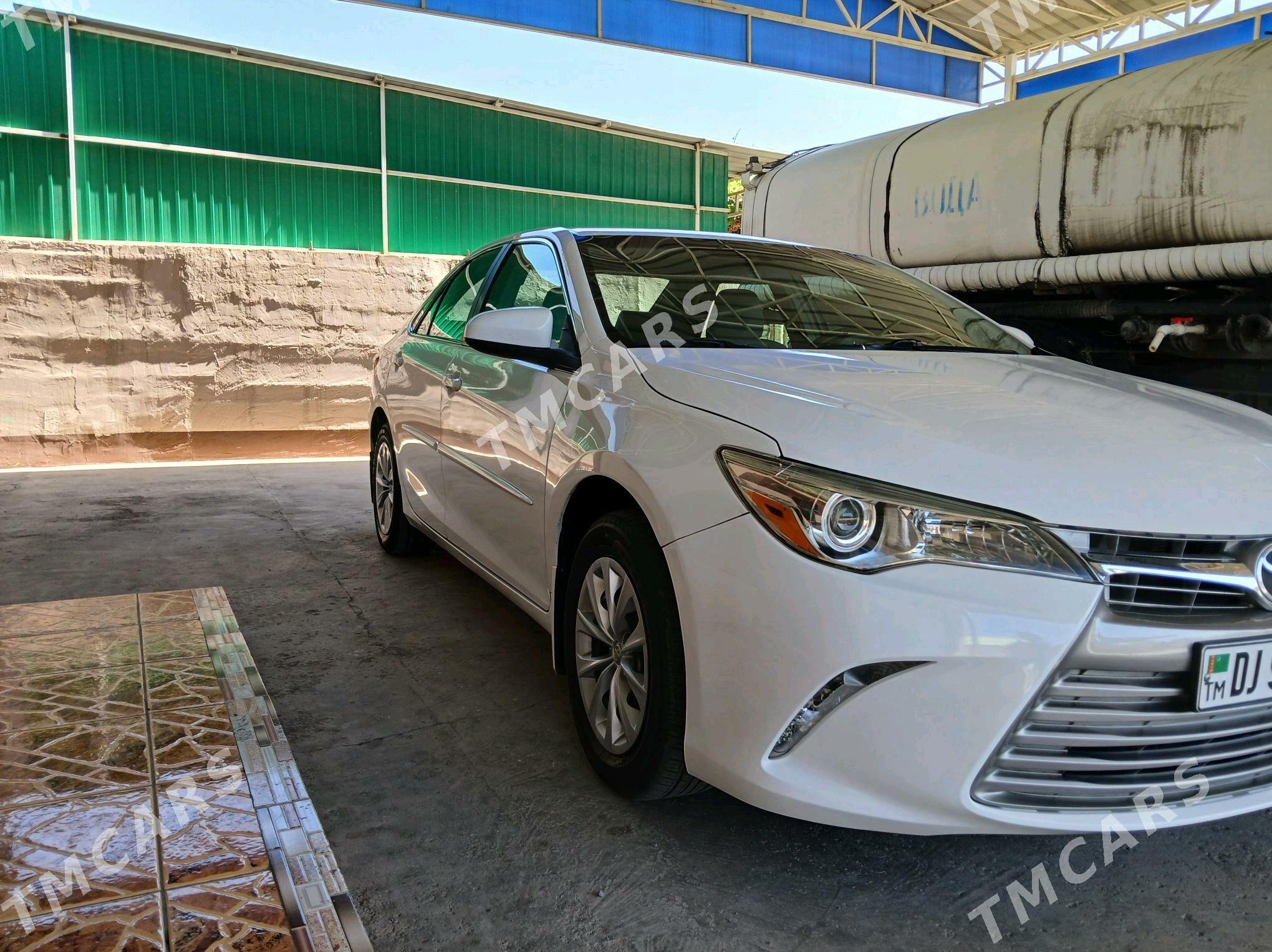 Toyota Camry 2017 - 270 000 TMT - Херрикгала - img 3