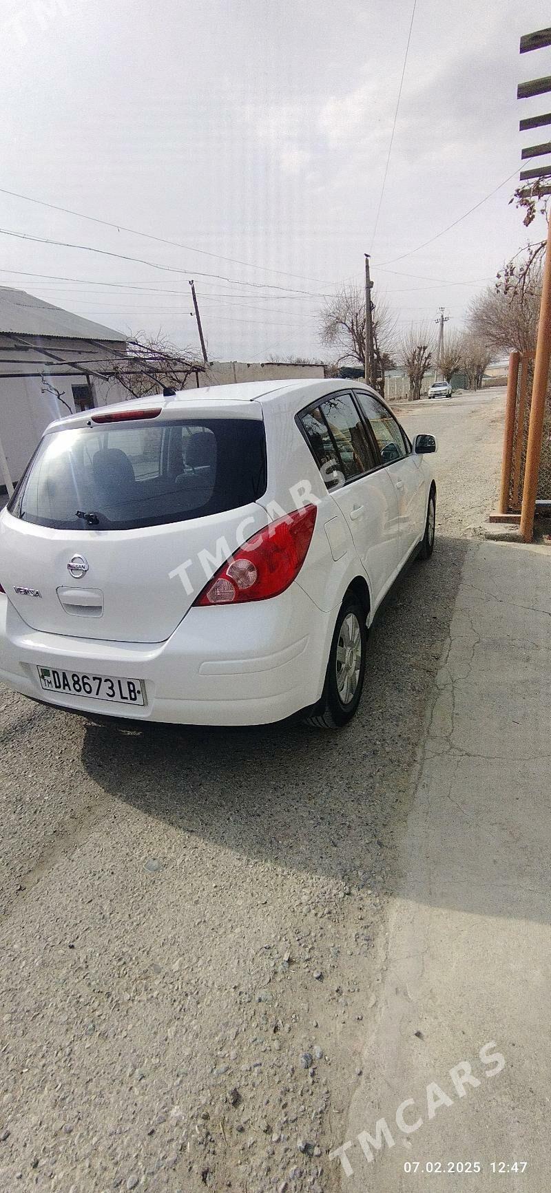 Nissan Versa 2012 - 110 000 TMT - Türkmenabat - img 2