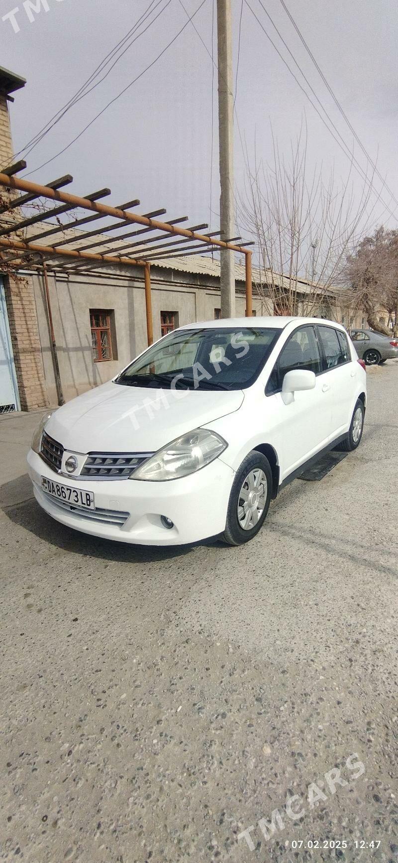Nissan Versa 2012 - 110 000 TMT - Türkmenabat - img 4