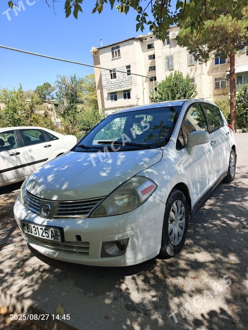 Nissan Versa 2009 - 122 000 TMT - 9 мкр - img 2