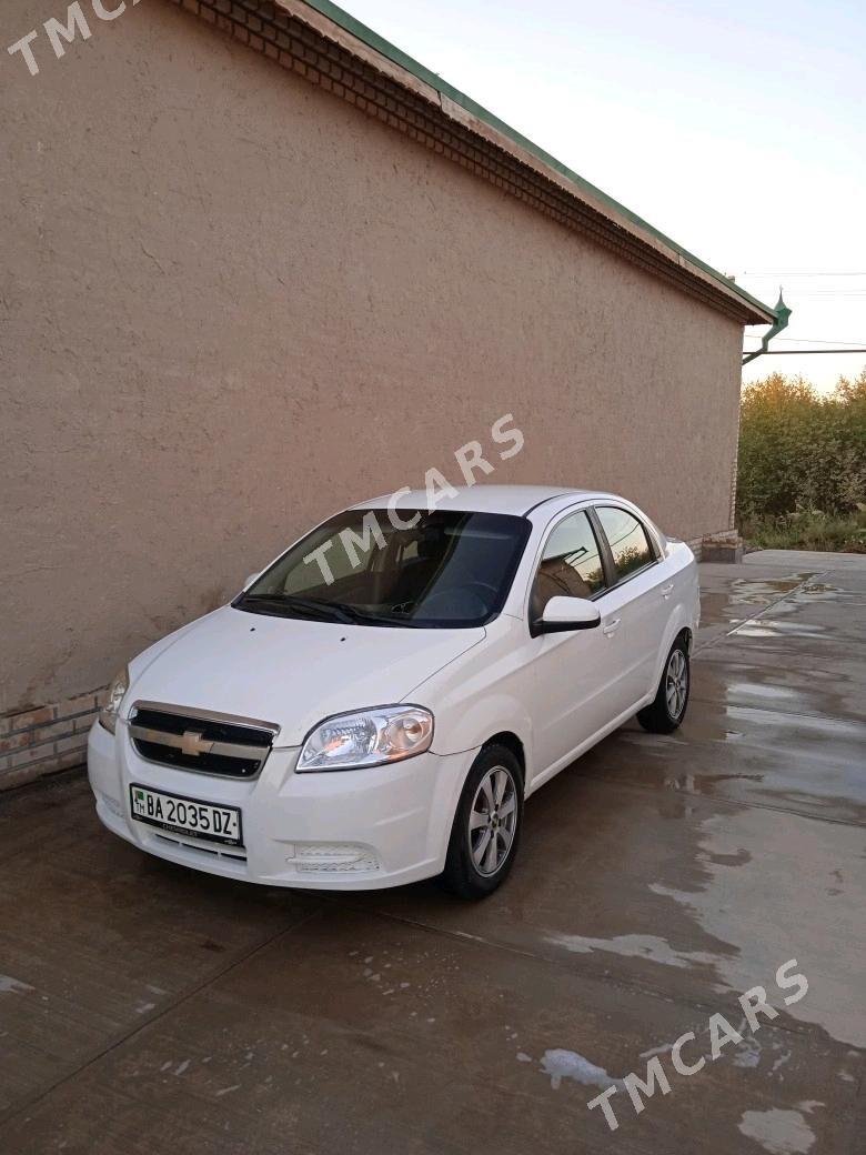 Chevrolet Aveo 2011 - 80 000 TMT - Şabat etr. - img 8