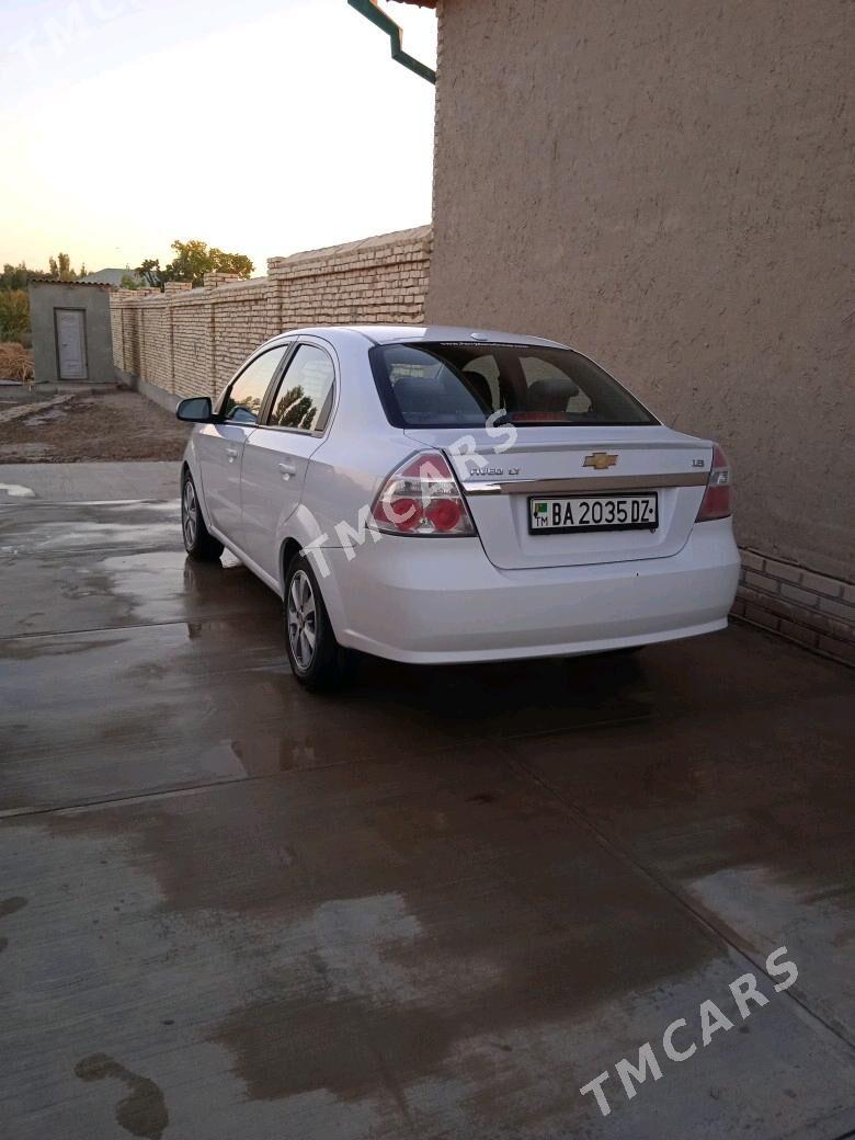 Chevrolet Aveo 2011 - 80 000 TMT - Şabat etr. - img 3