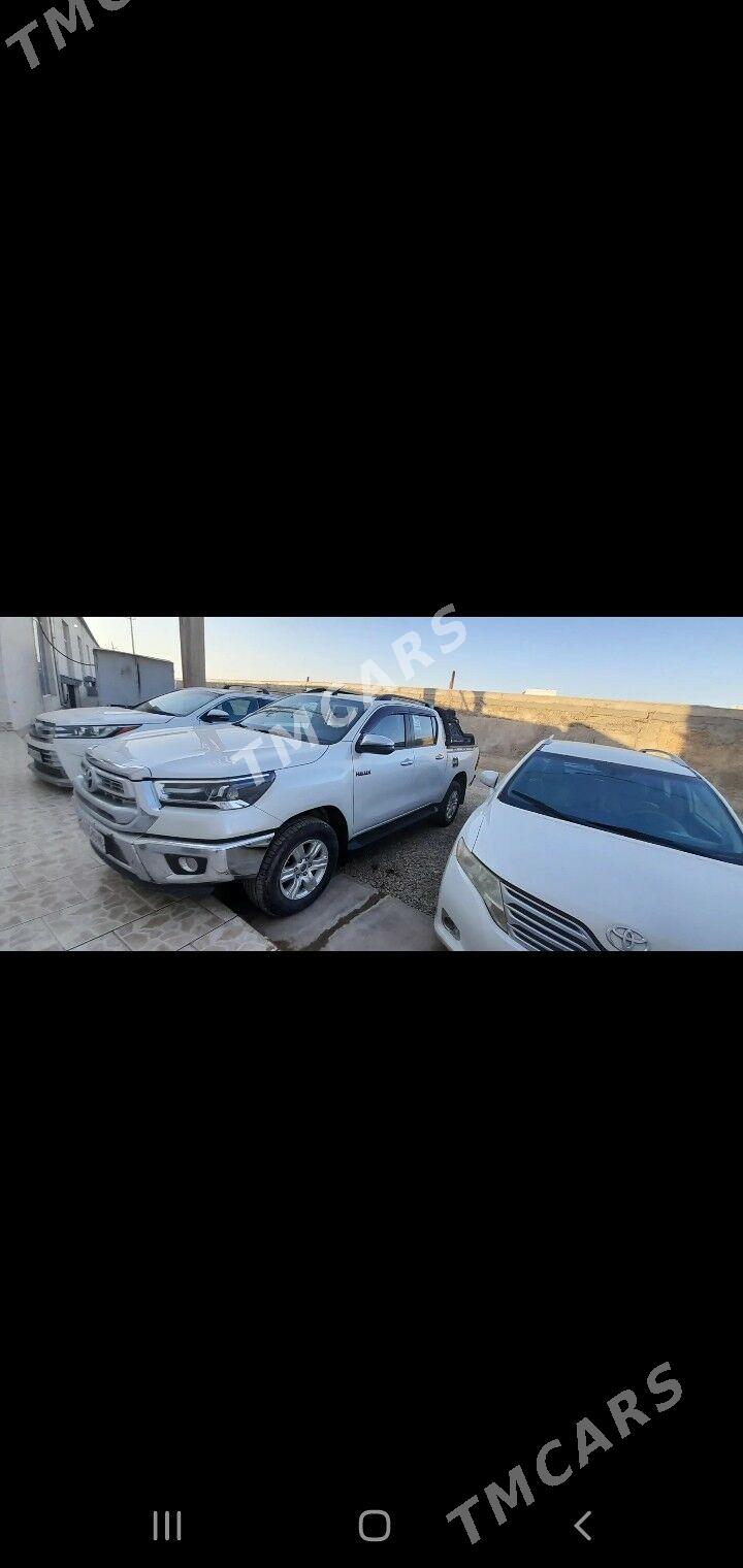 Toyota Hilux 2022 - 525 000 TMT - Mary - img 2