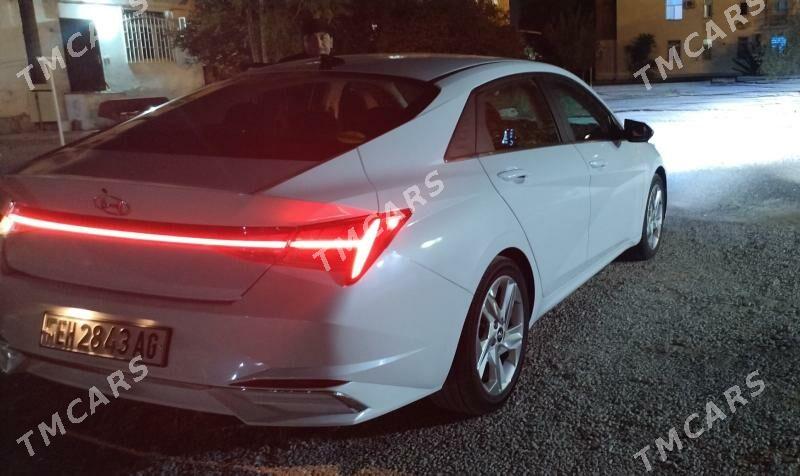 Hyundai Elantra 2021 - 260 000 TMT - Hitrowka - img 6