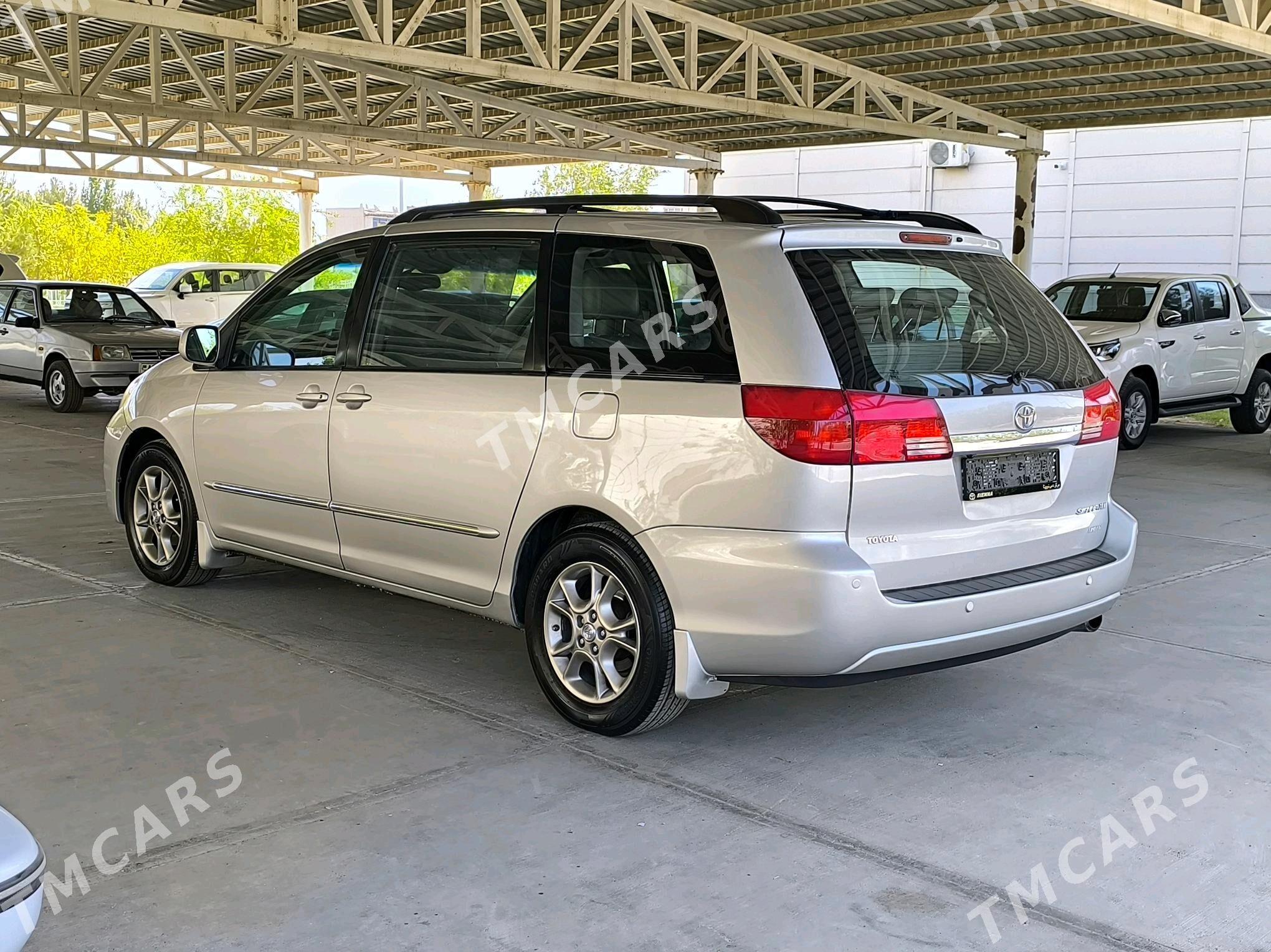 Toyota Sienna 2004 - 260 000 TMT - Туркменабат - img 4