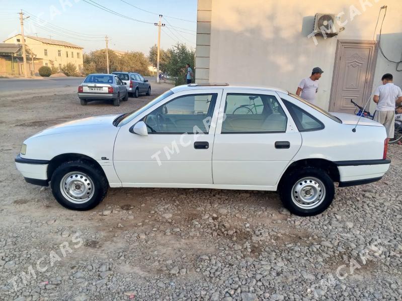 Opel Vectra 1989 - 30 000 TMT - Boldumsaz - img 2