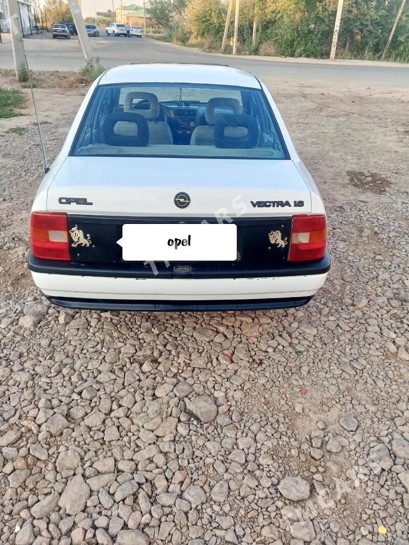 Opel Vectra 1989 - 30 000 TMT - Boldumsaz - img 10