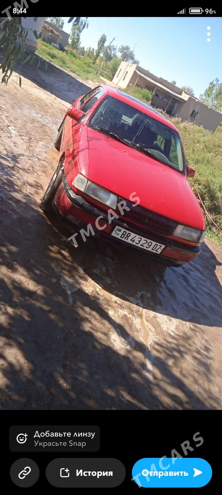 Opel Vectra 1989 - 40 000 TMT - Губадаг - img 3