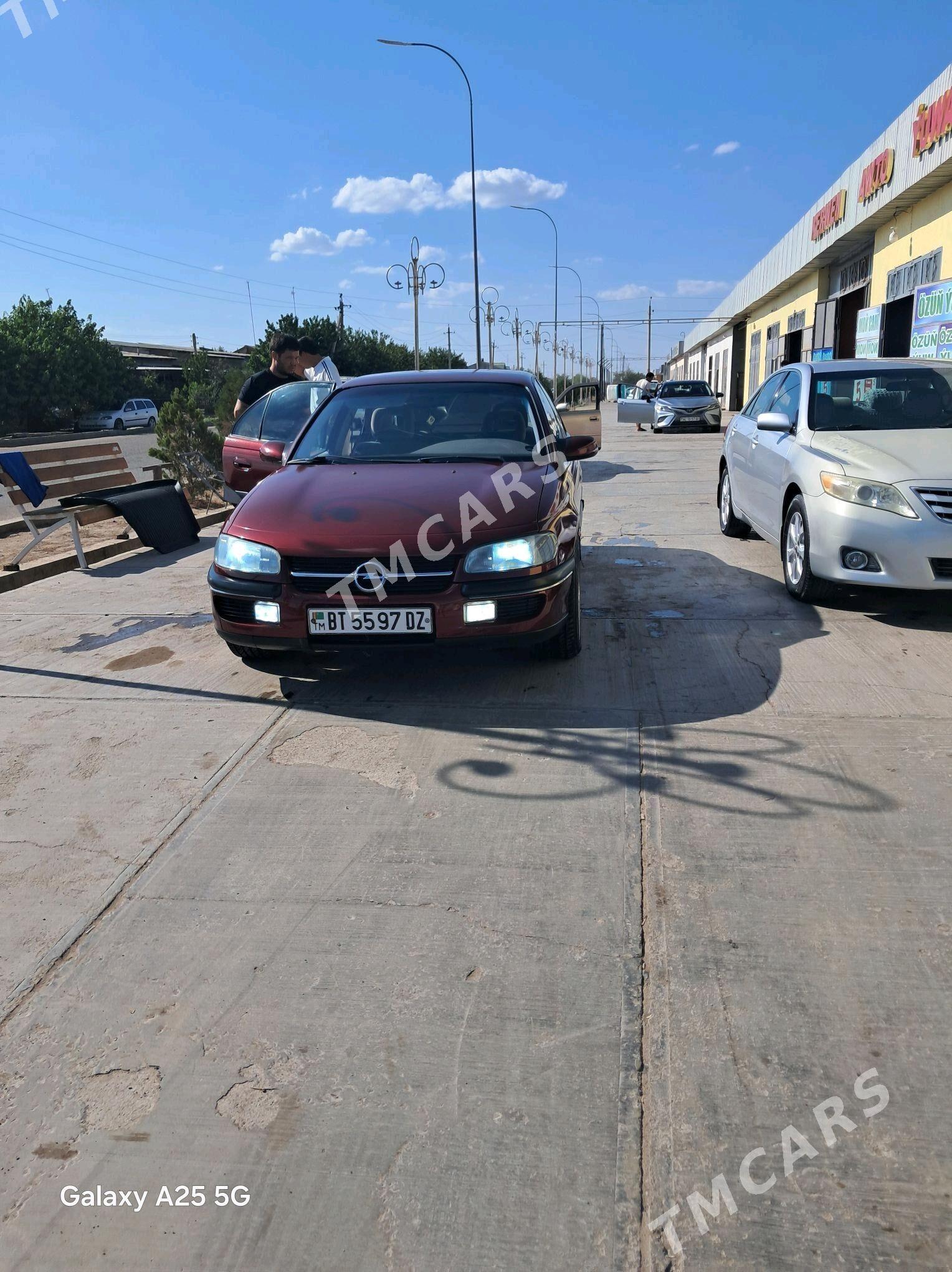 Opel Omega 1995 - 40 000 TMT - Daşoguz - img 4