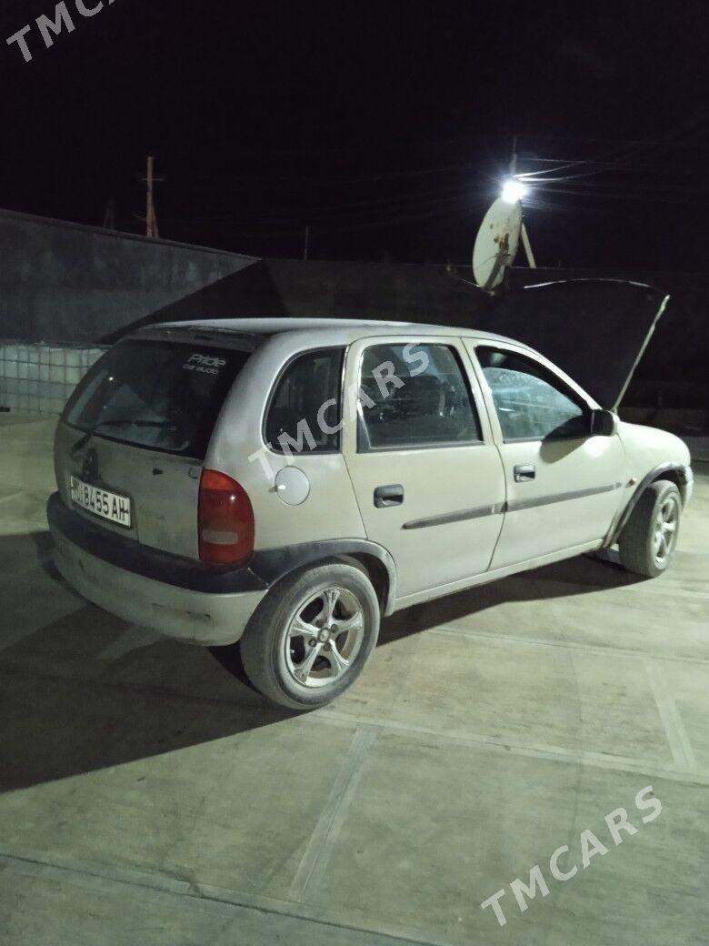 Opel Vita 1999 - 20 000 TMT - Кака - img 2