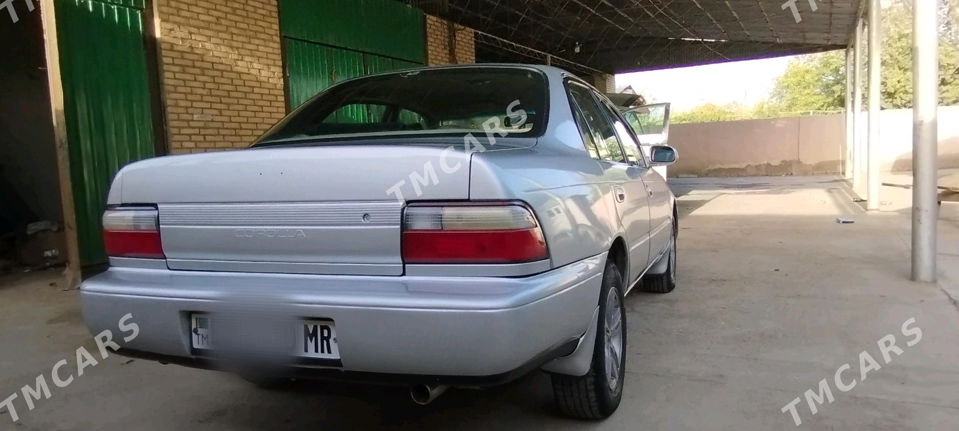 Toyota Corolla 1994 - 65 000 TMT - Мары - img 4