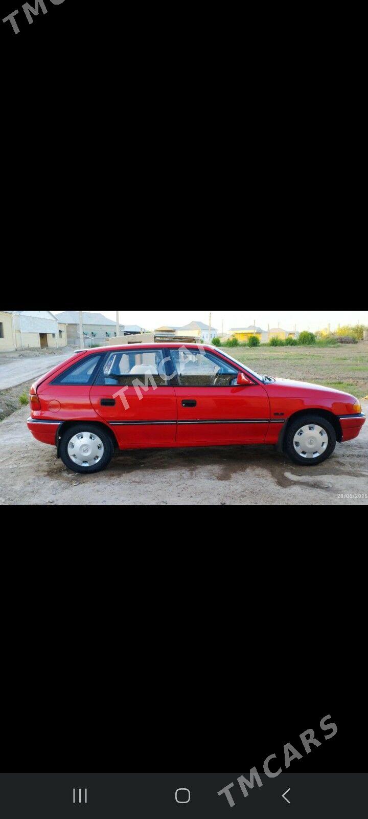 Opel Astra 1992 - 33 000 TMT - Мургап - img 3