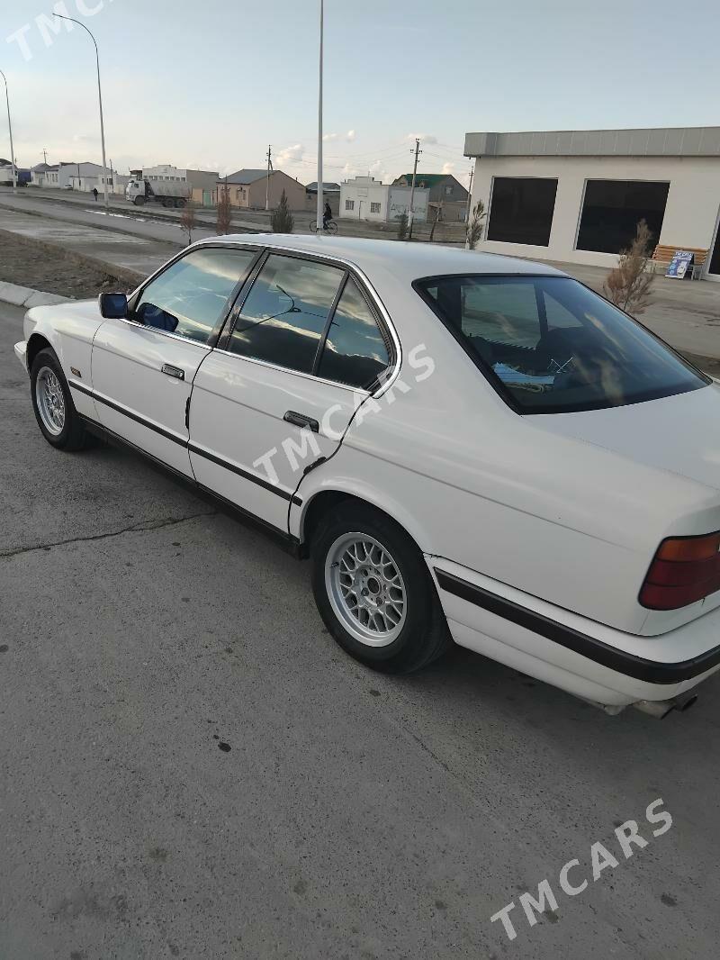 BMW 525 1991 - 40 000 TMT - Gyzylarbat - img 6