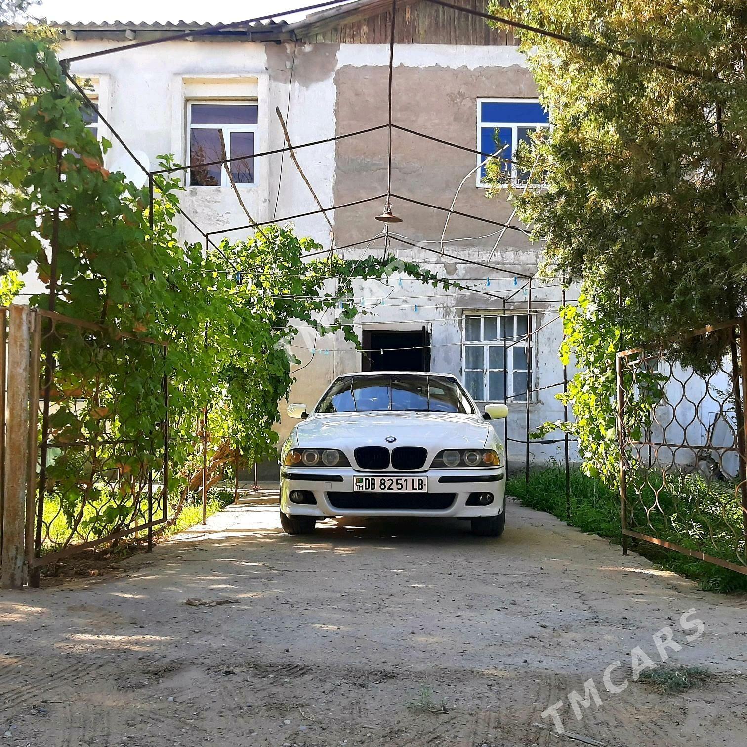 BMW 528 2002 - 125 000 TMT - Gazojak - img 7
