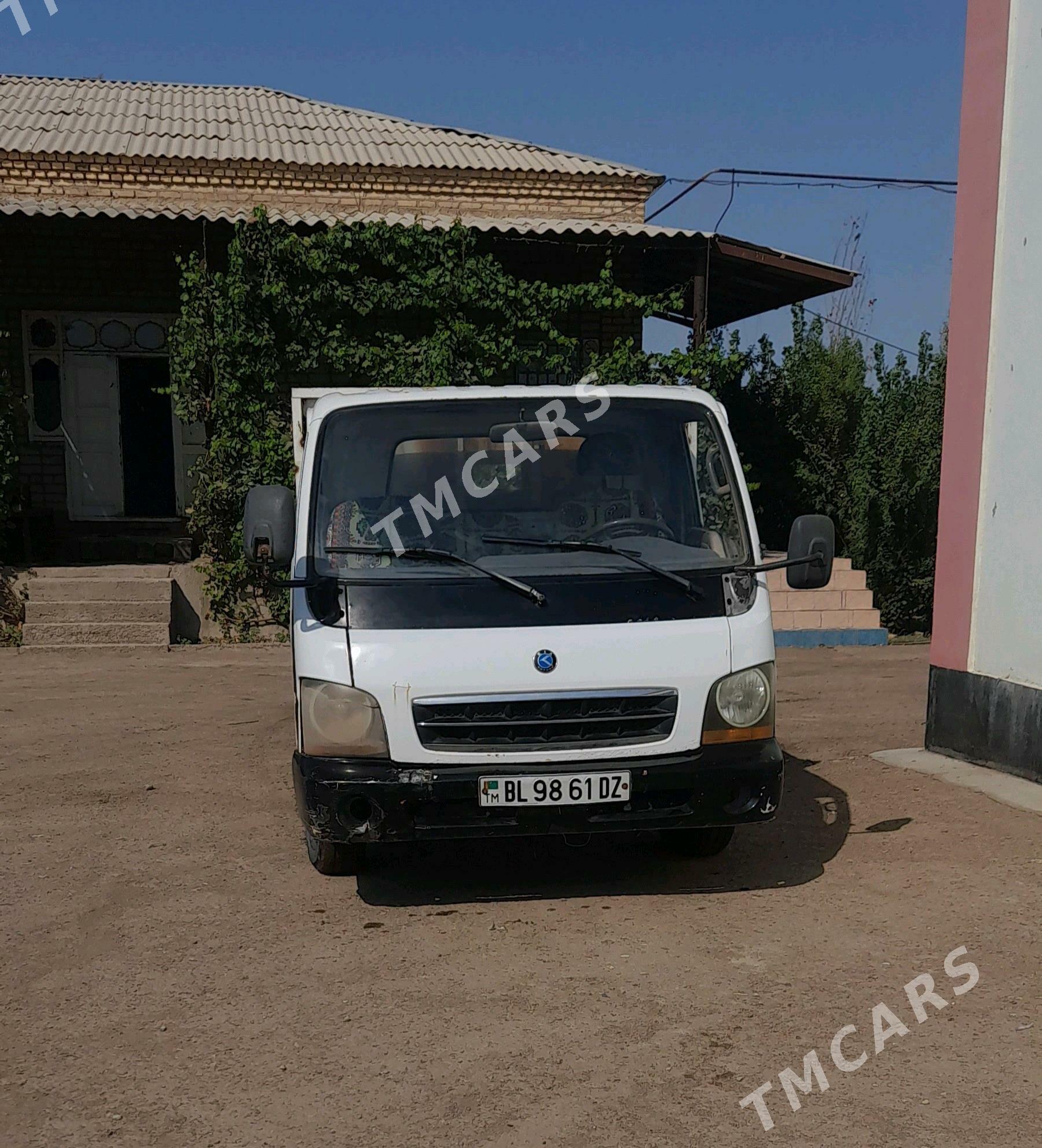 Kia Bongo 2001 - 80 000 TMT - Şabat etr. - img 2