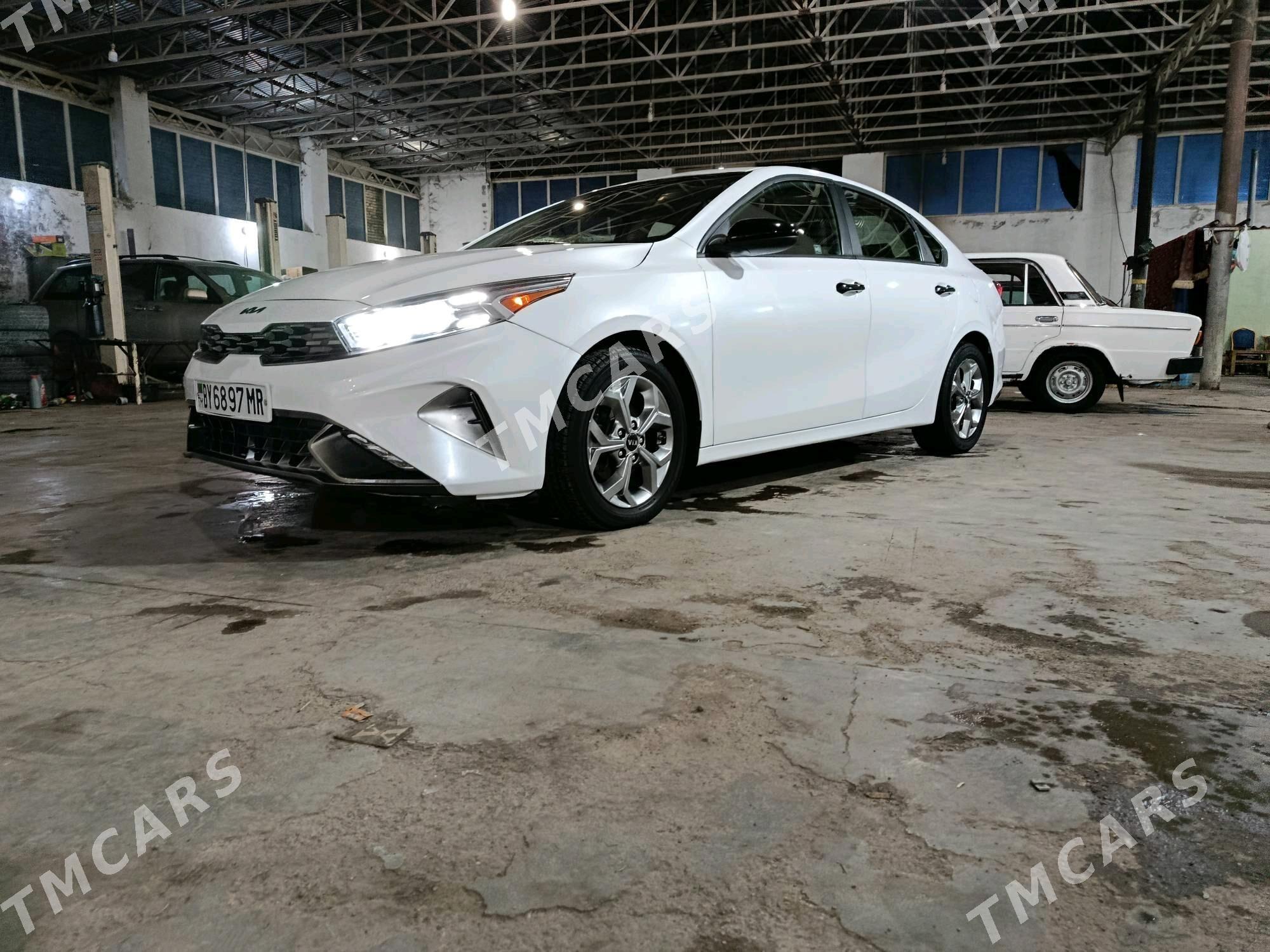 Kia Forte 2021 - 220 000 TMT - Байрамали - img 9