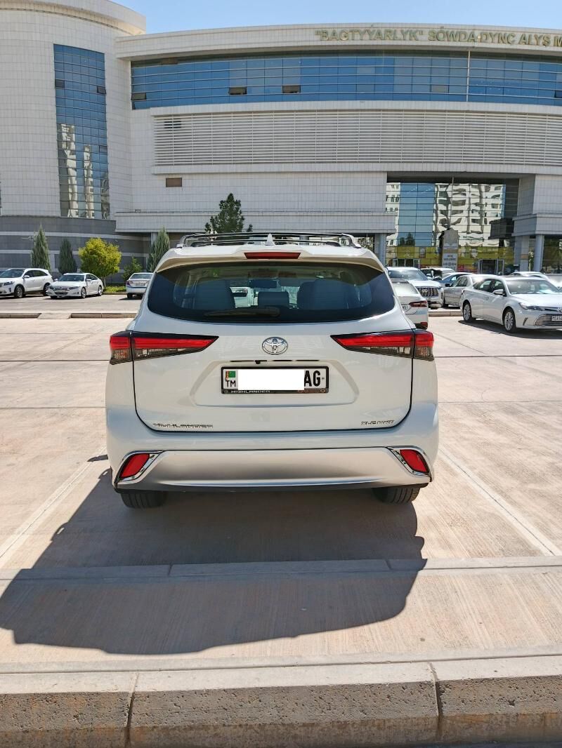 Toyota Highlander 2020 - 535 000 TMT - Ашхабад - img 4