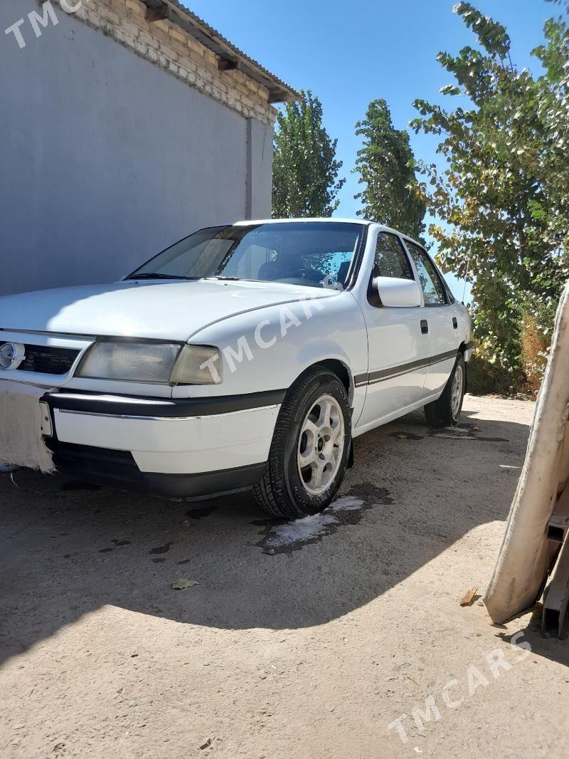 Opel Vectra 1992 - 40 000 TMT - Gubadag - img 2