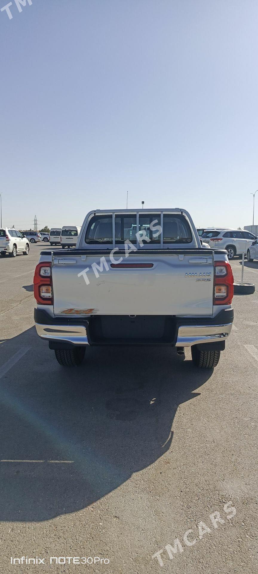 Toyota Hilux 2025 - 686 000 TMT - Ашхабад - img 5