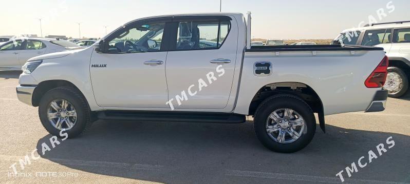 Toyota Hilux 2025 - 686 000 TMT - Ашхабад - img 10