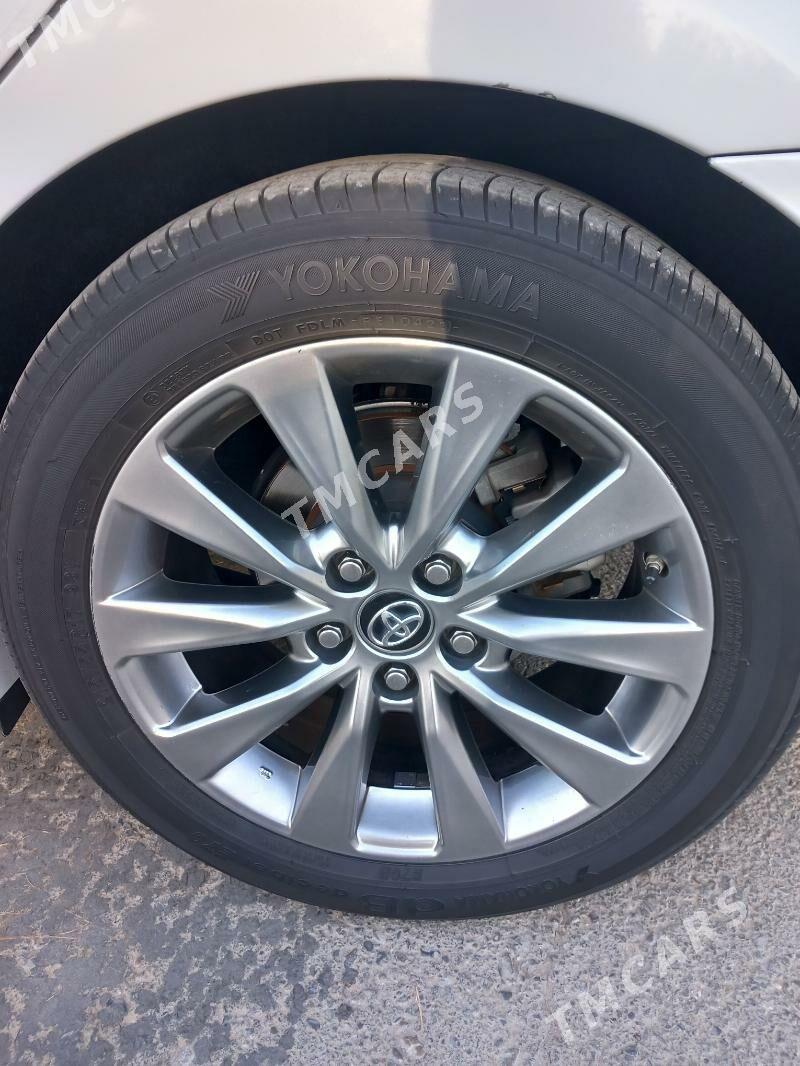 Toyota Camry 2017 - 345 000 TMT - Aşgabat - img 6