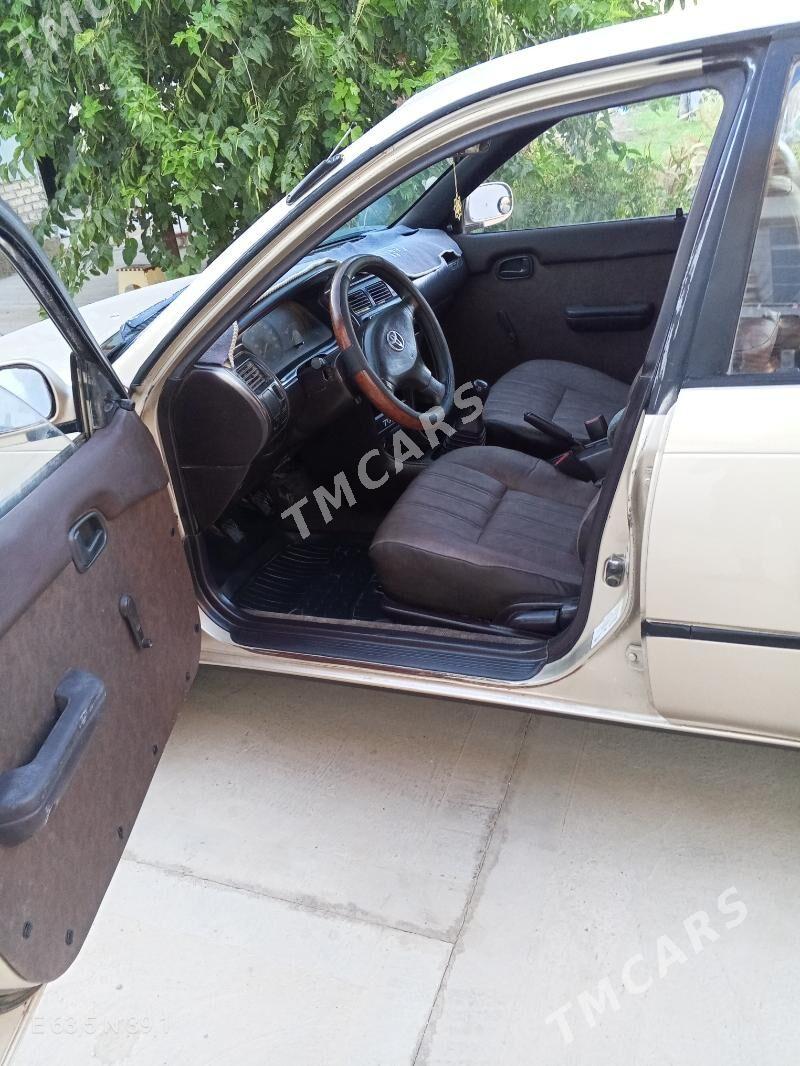 Toyota Corolla 1993 - 55 000 TMT - Çärjew - img 3