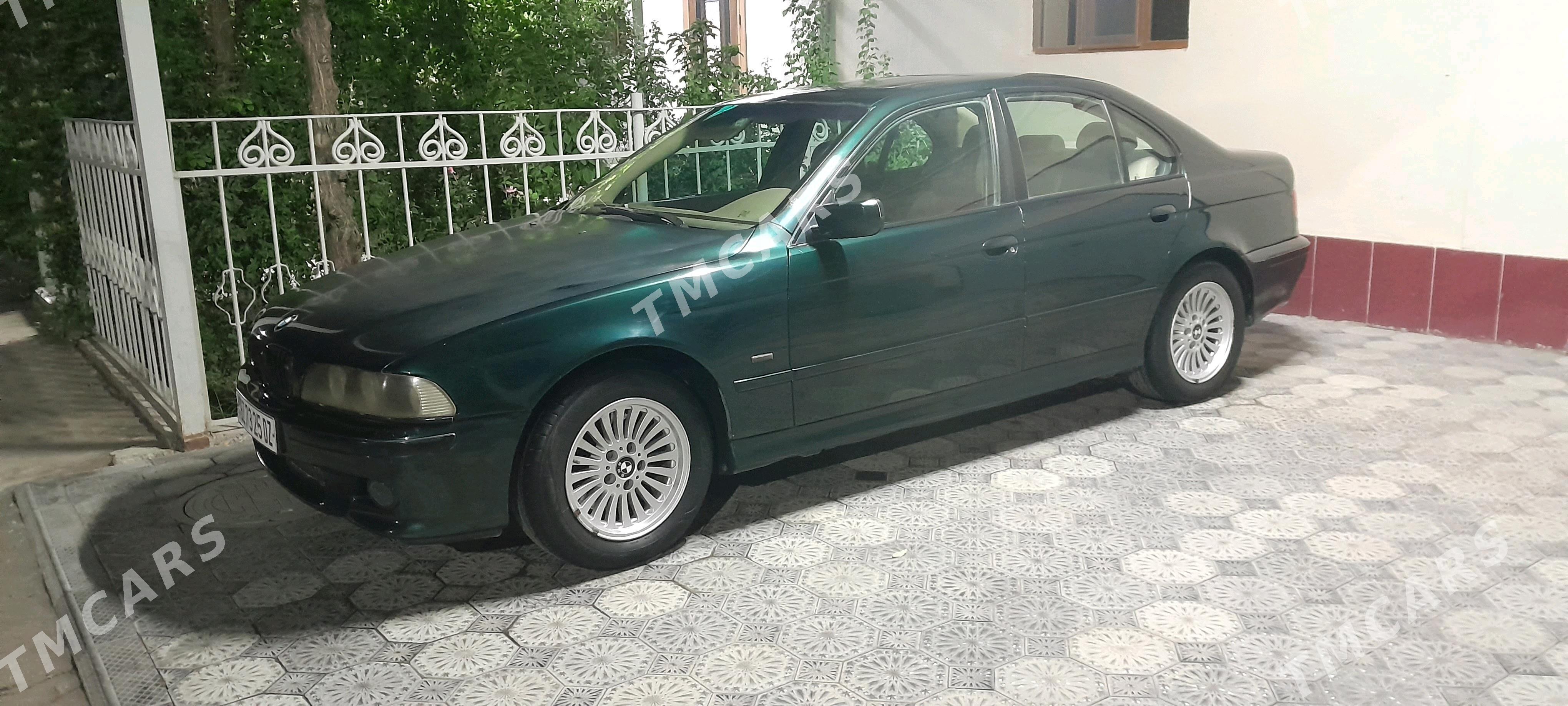 BMW E39 2002 - 90 000 TMT - Daşoguz - img 4