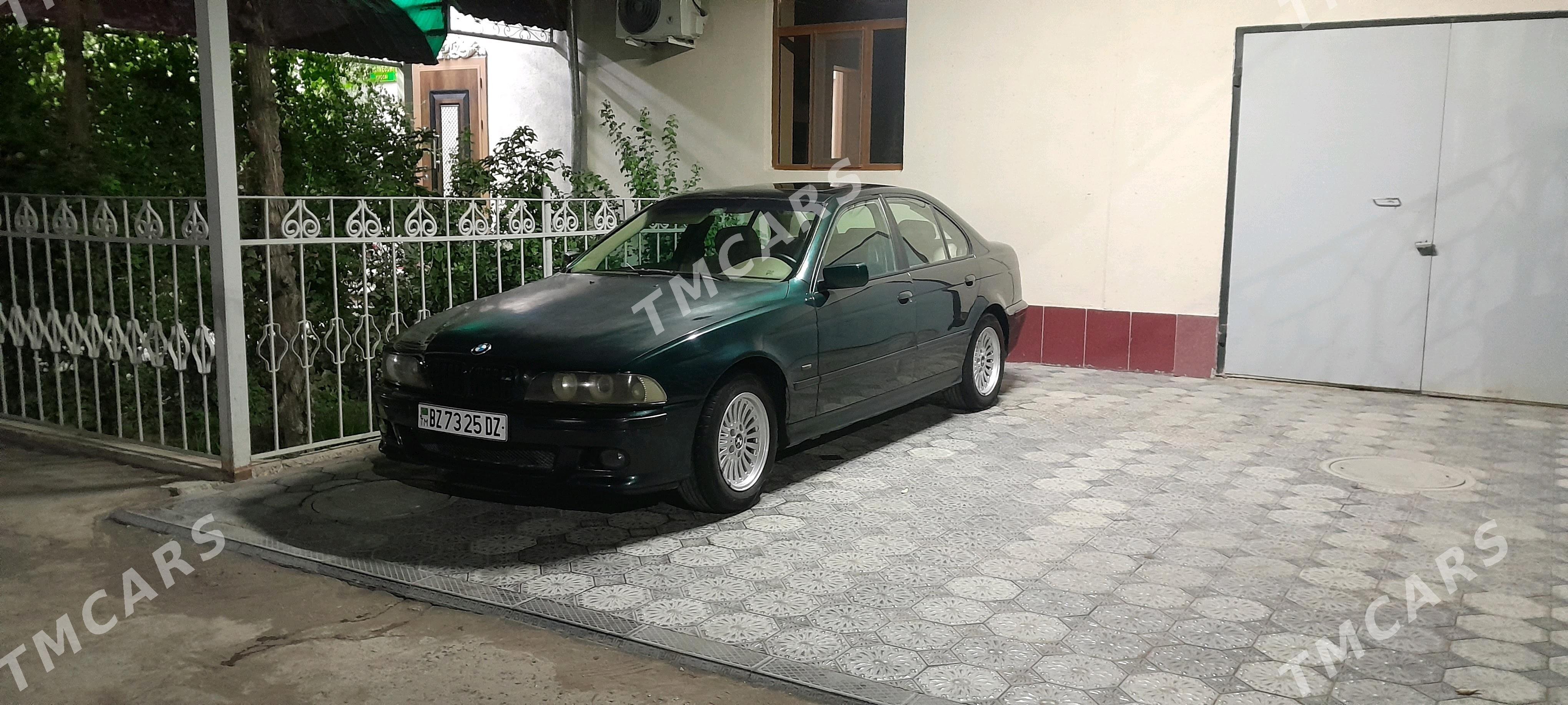 BMW E39 2002 - 90 000 TMT - Daşoguz - img 5