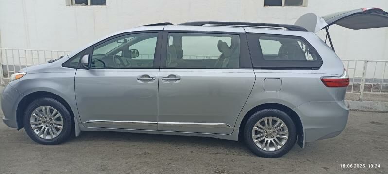 Toyota Sienna 2016 - 350 000 TMT - 11 mkr - img 6