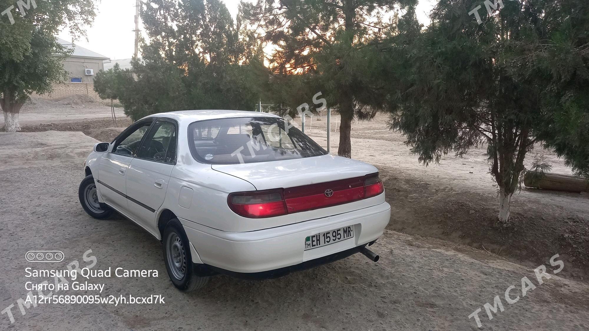 Toyota Carina 1993 - 40 000 TMT - Мургап - img 3