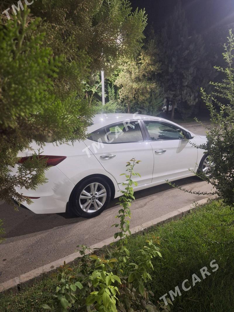 Hyundai Elantra 2017 - 195 000 TMT - Мир 1 - img 4