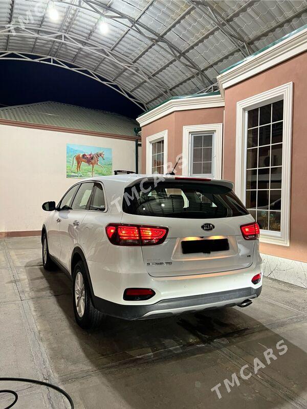 Kia Sorento 2020 - 313 000 TMT - Ашхабад - img 4