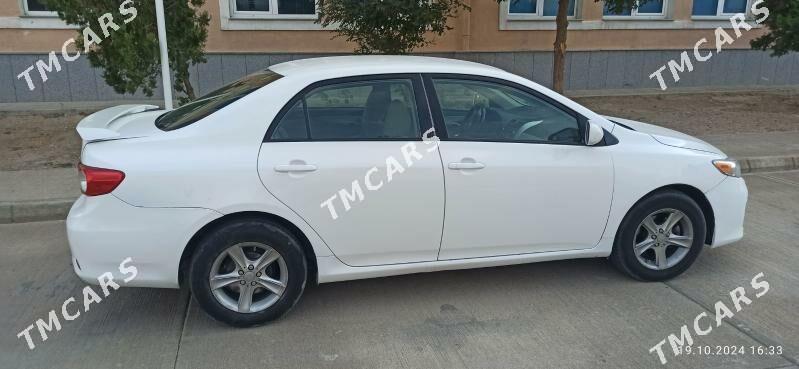 Toyota Corolla 2011 - 145 000 TMT - Туркменбаши - img 4