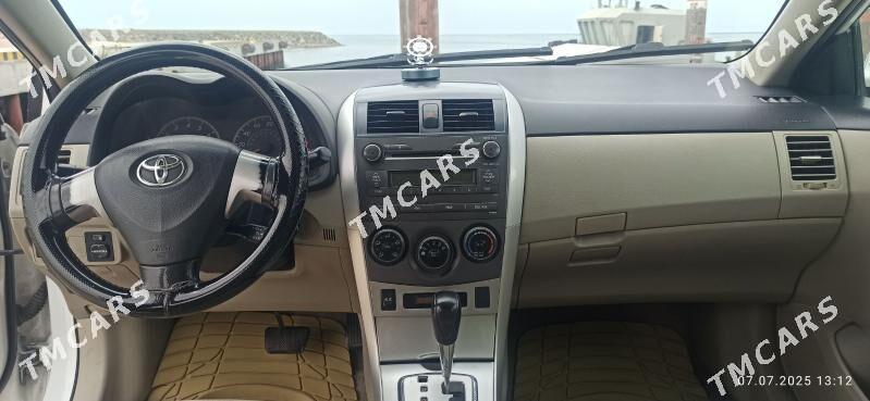 Toyota Corolla 2011 - 145 000 TMT - Туркменбаши - img 3