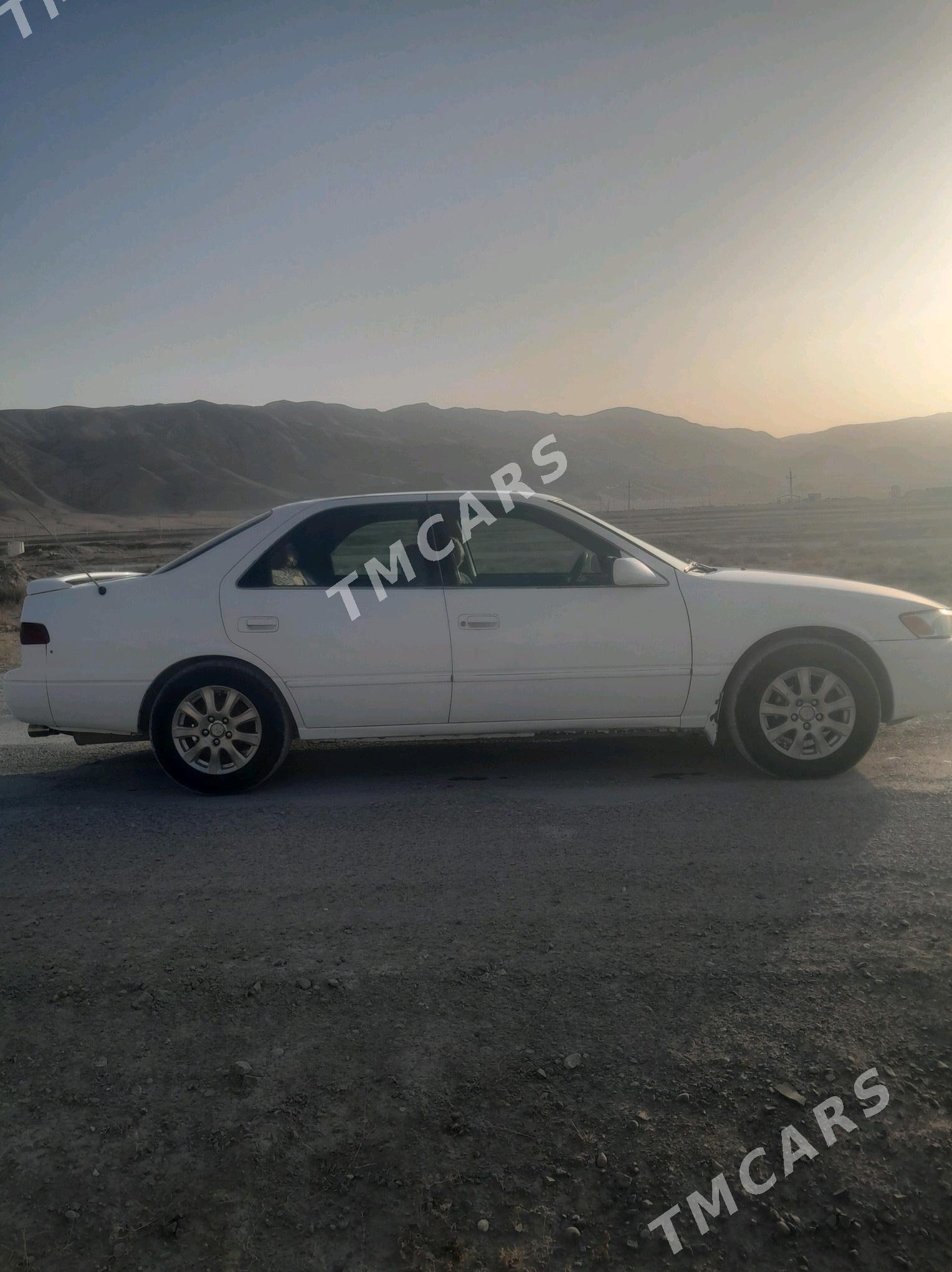 Toyota Camry 1998 - 125 000 TMT - Bäherden - img 6