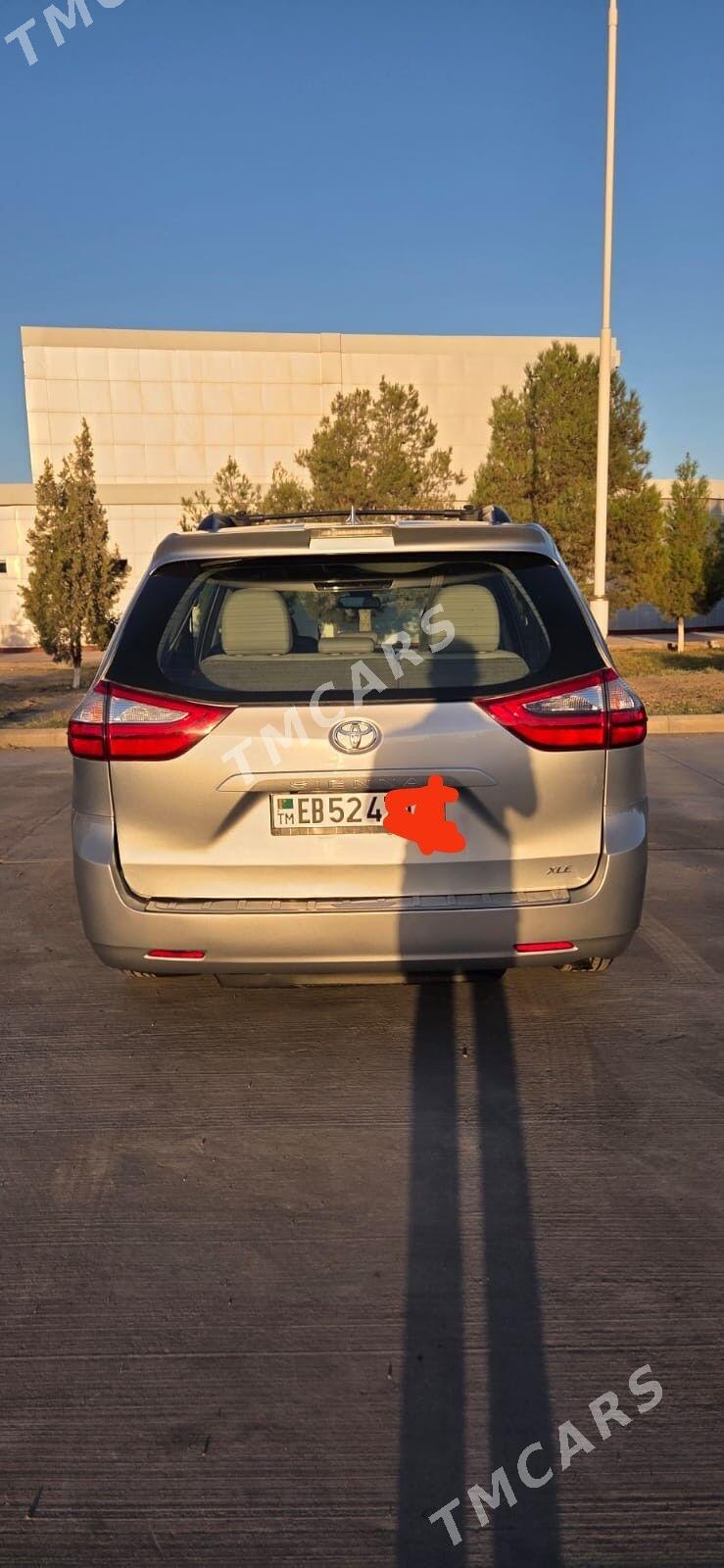 Toyota Sienna 2020 - 470 000 TMT - Мары - img 2