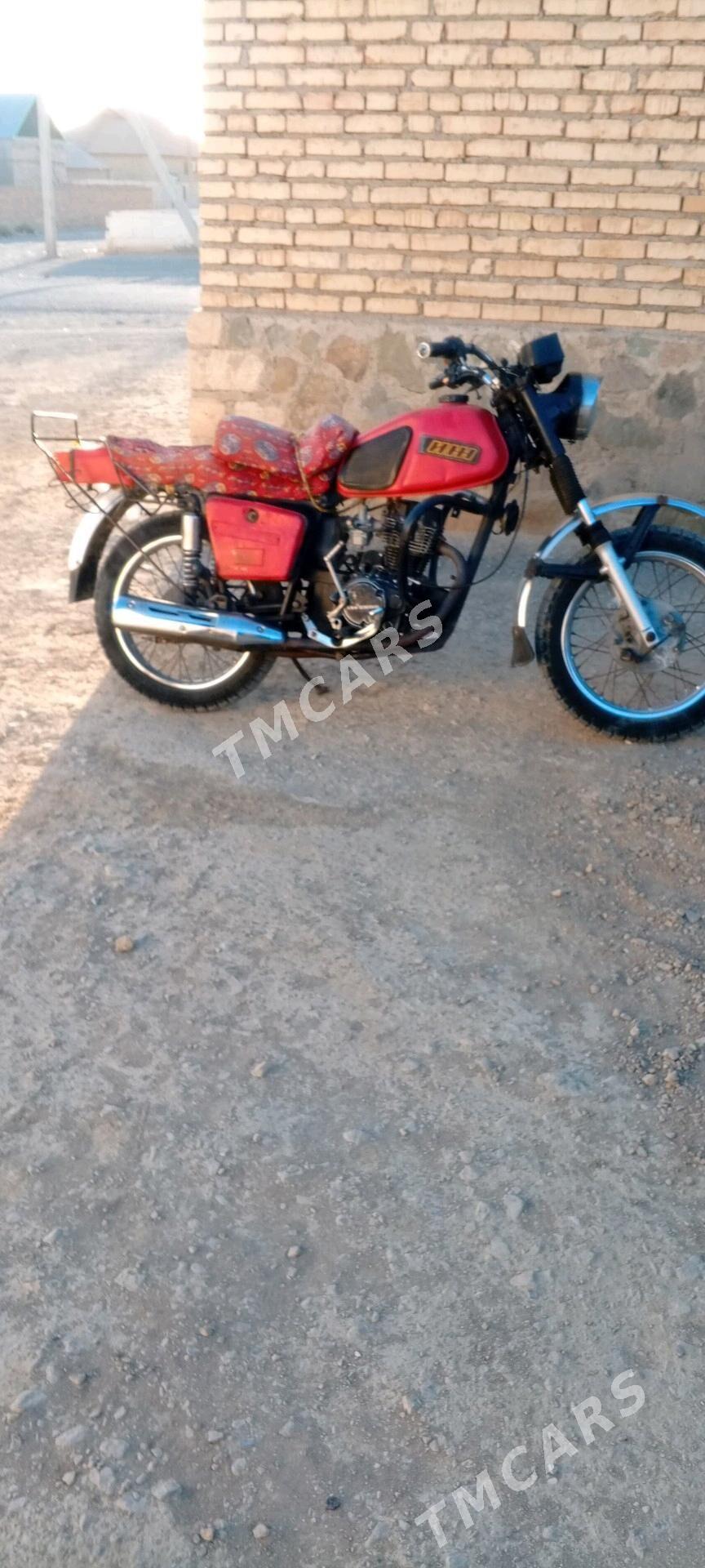 Fekon FK200-14G 2015 - 9 000 TMT - Берекет - img 1