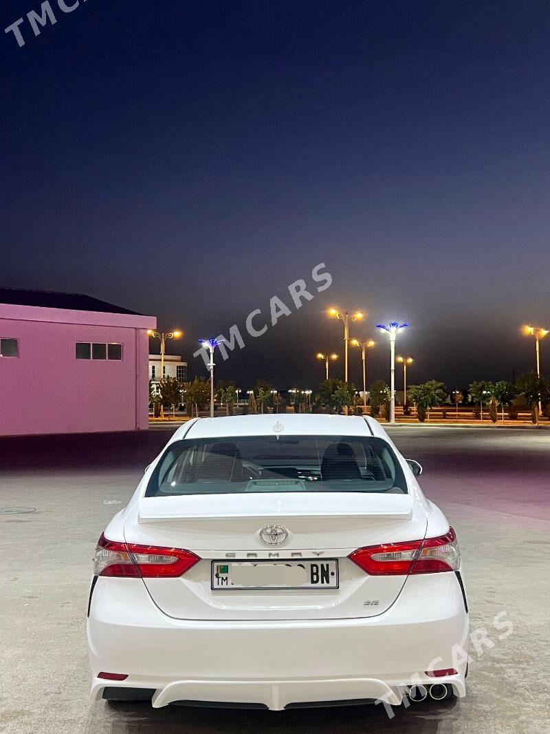 Toyota Camry 2019 - 315 000 TMT - Балканабат - img 1