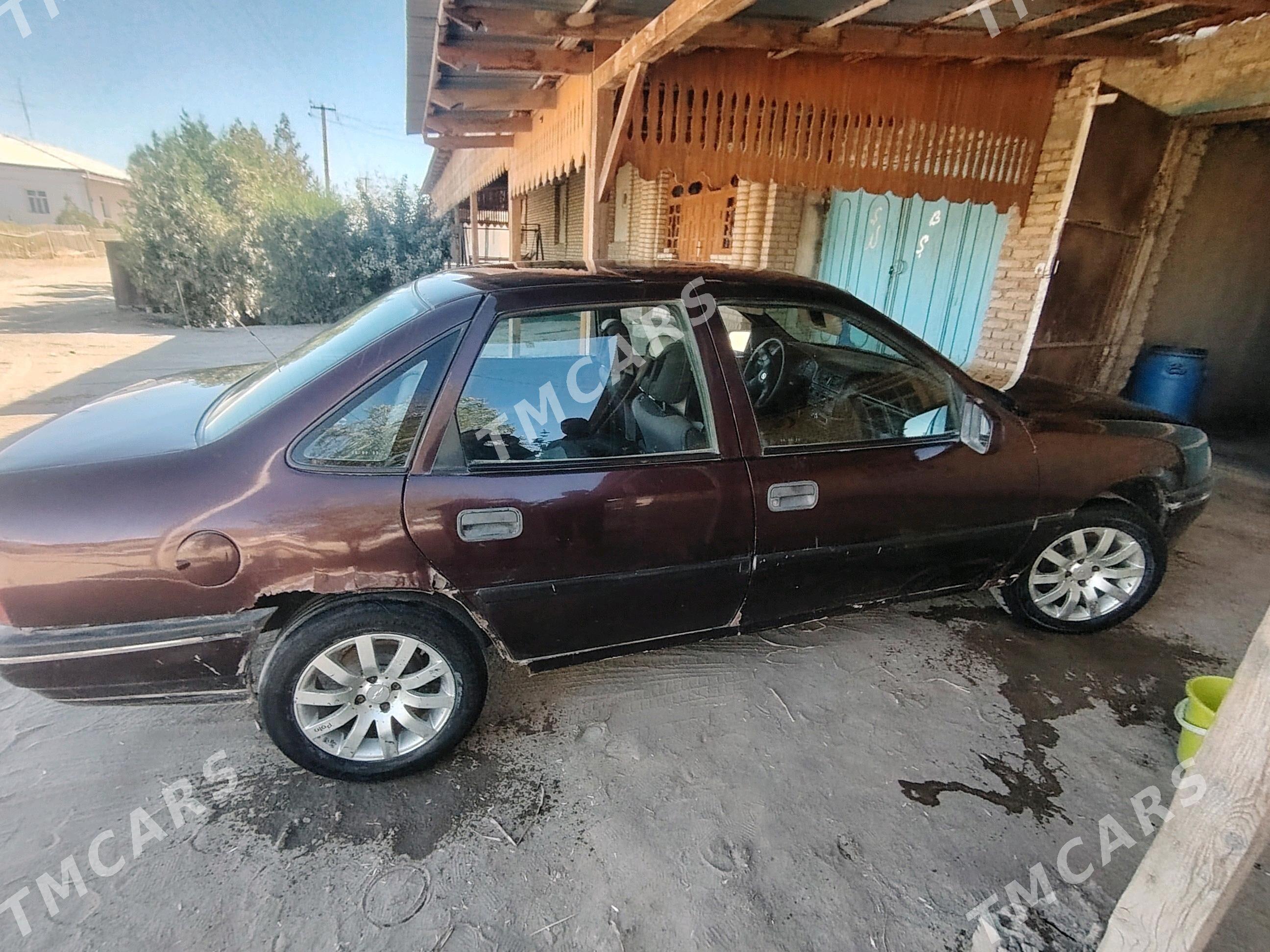 Opel Vectra 1993 - 22 000 TMT - Гурбансолтан Едже - img 2
