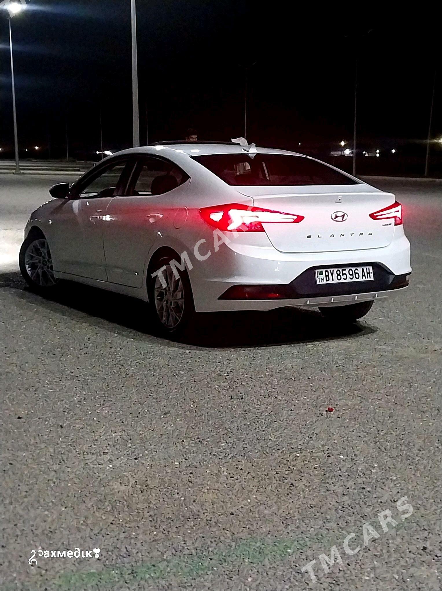 Hyundai Elantra 2019 - 215 000 TMT - Gökdepe - img 4