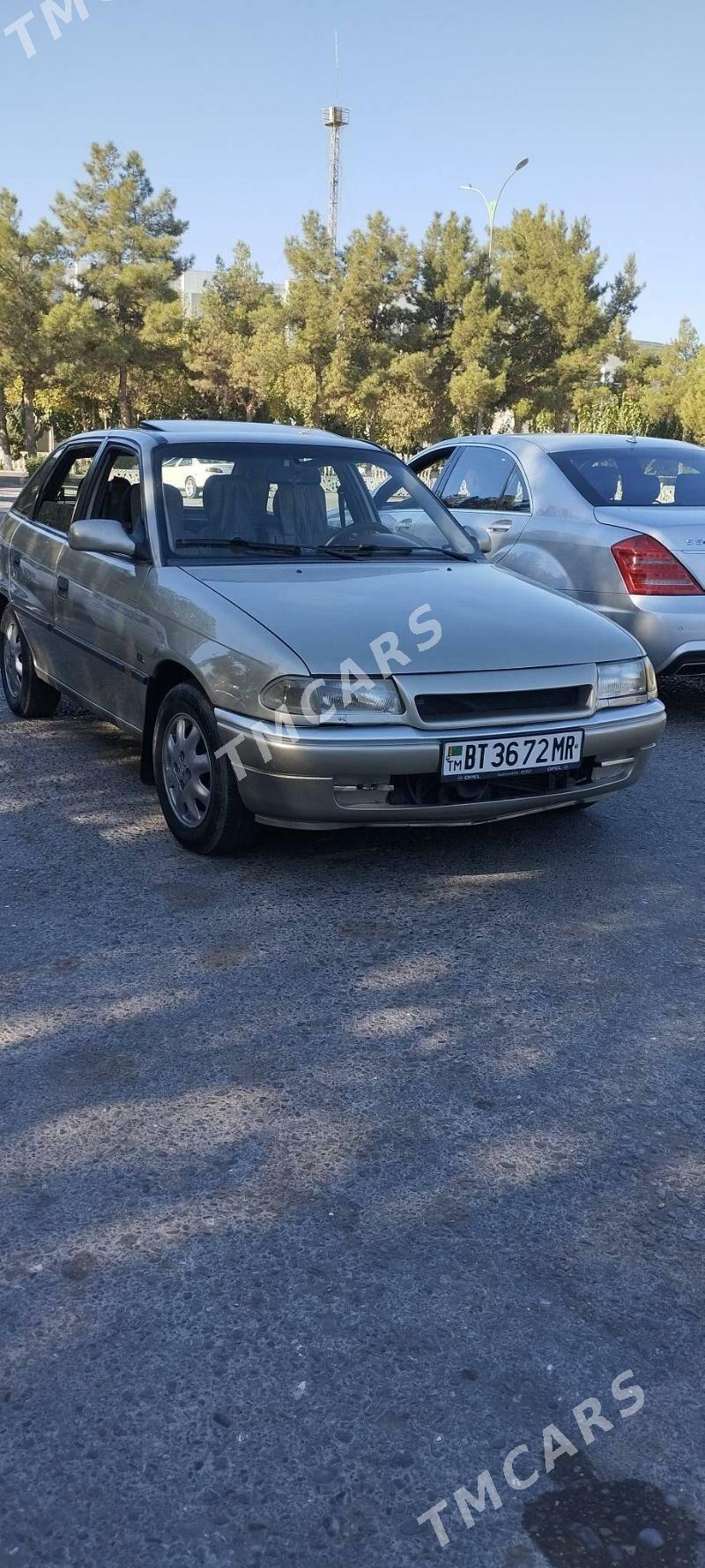 Opel Astra 1996 - 48 000 TMT - Mary - img 6