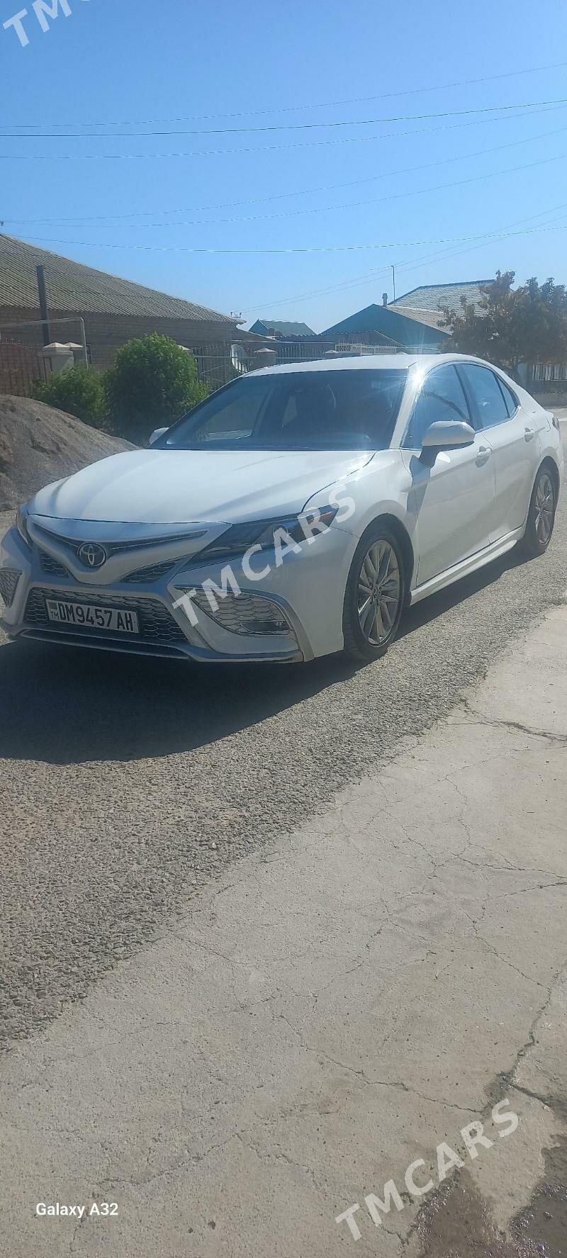 Toyota Camry 2021 - 285 000 TMT - Ашхабад - img 7