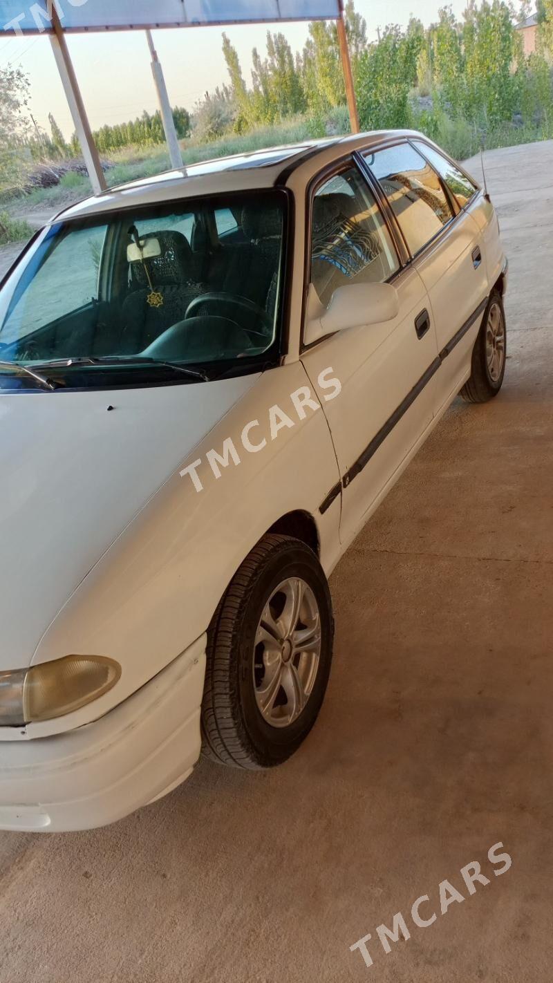 Opel Astra 1995 - 30 000 TMT - Дашогуз - img 6