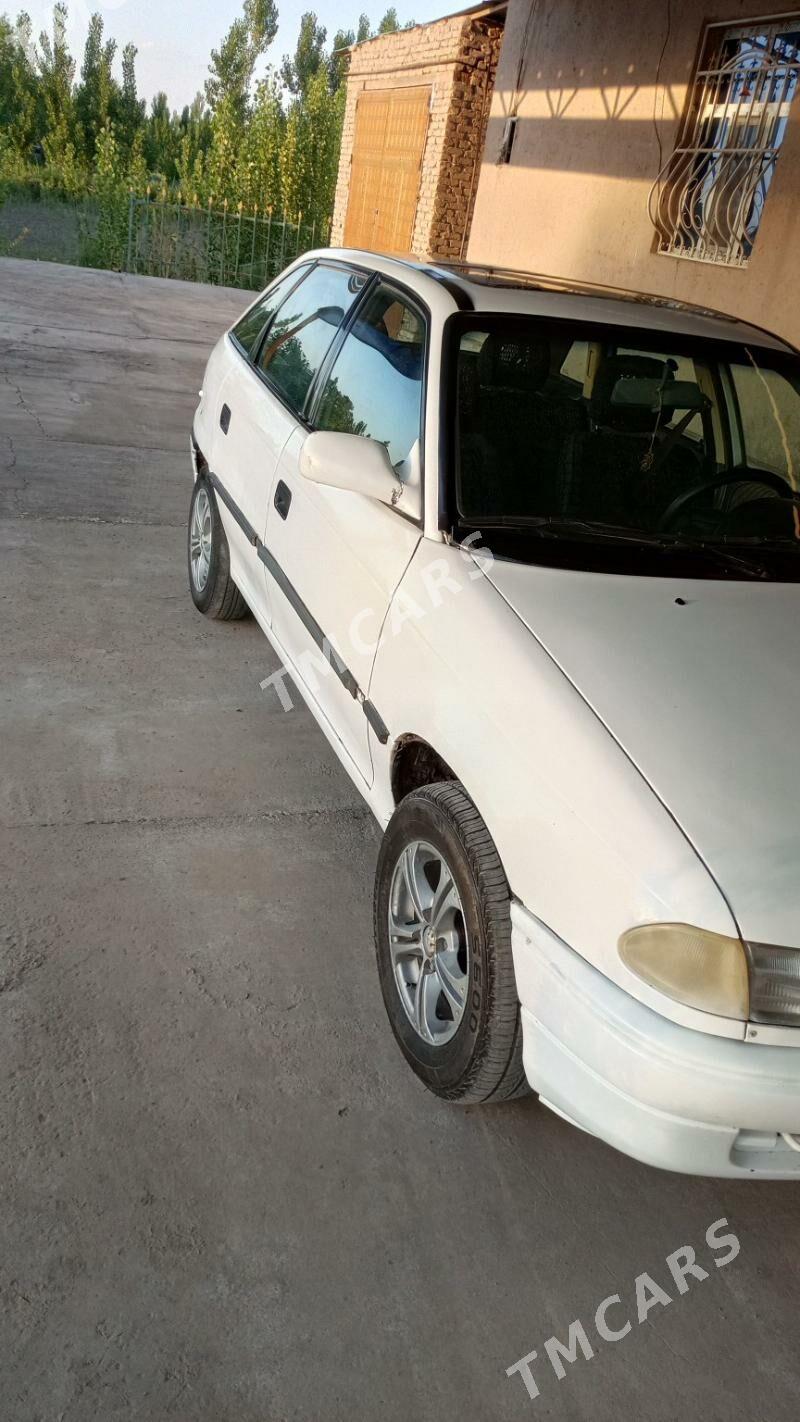 Opel Astra 1995 - 30 000 TMT - Дашогуз - img 5
