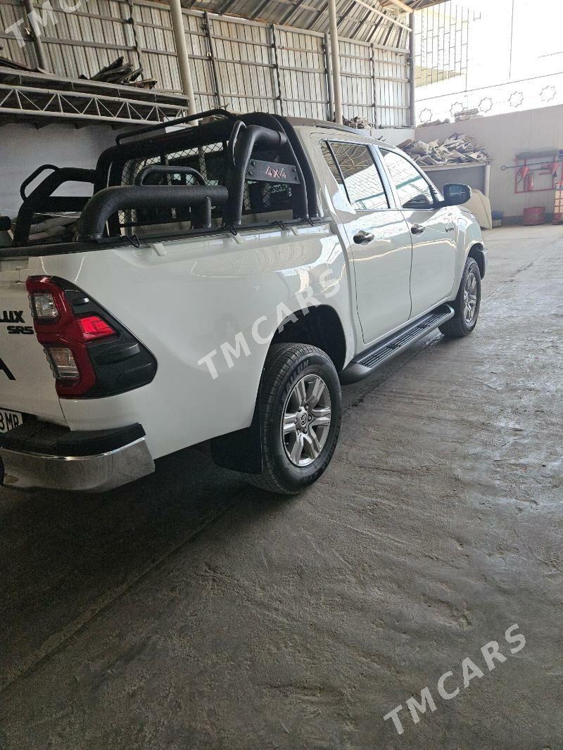 Toyota Hilux 2021 - 579 000 TMT - Mary - img 3