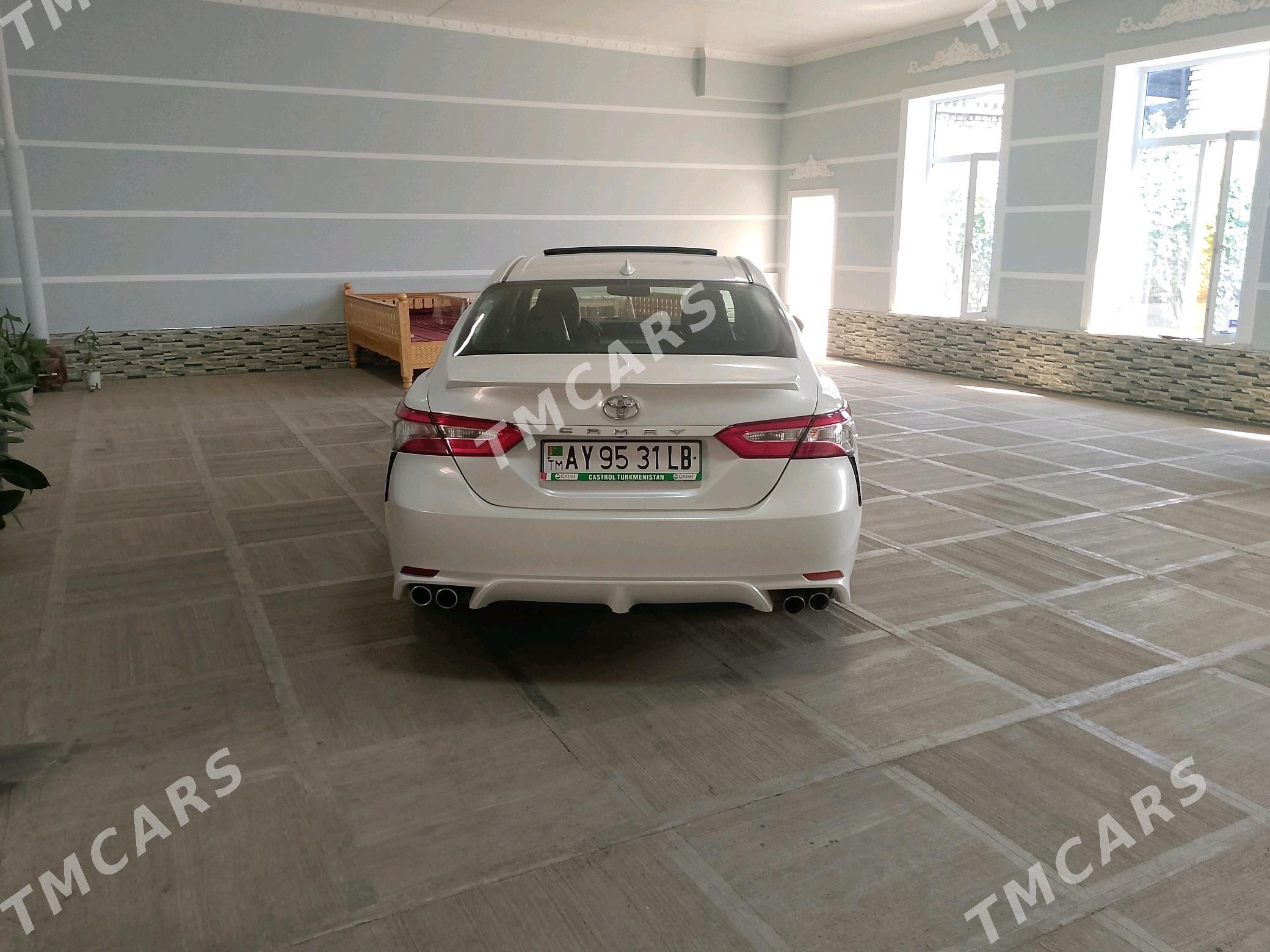 Toyota Camry 2019 - 285 000 TMT - Türkmenabat - img 6