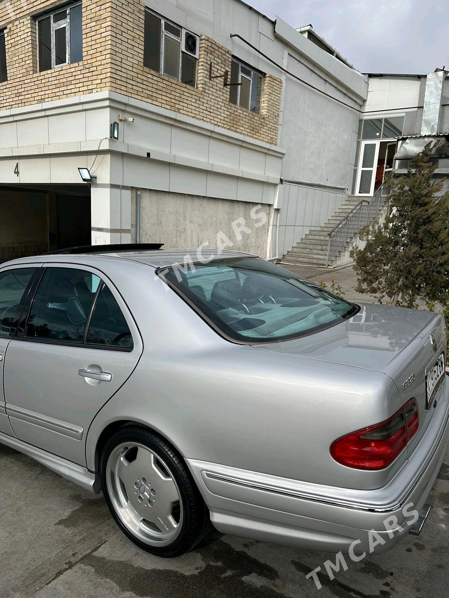 Mercedes-Benz E320 2001 - 150 000 TMT - Туркменбаши - img 3
